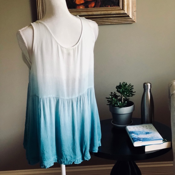 NEW! OMBRE COLORED WOVEN TANK SIZE SMALL - Picture 3 of 3